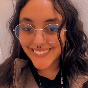 Meet your Posher, Aneesia